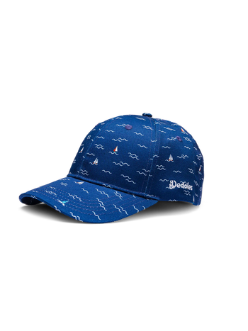 Gorra alegre Veleros en el mar