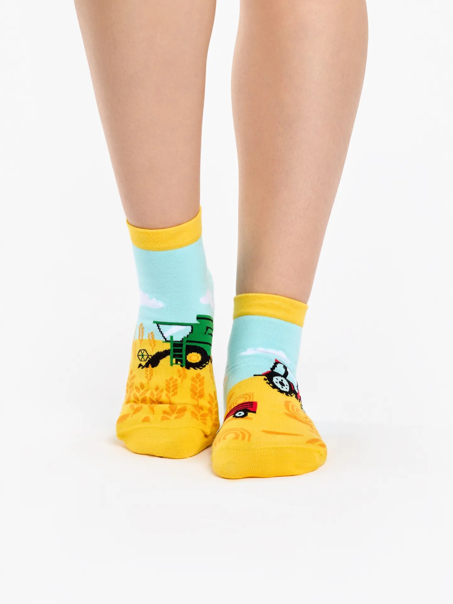 ankle-socks-tractor-02-52/52f35fb27820fd570bae38e719f25105f6bde4f0