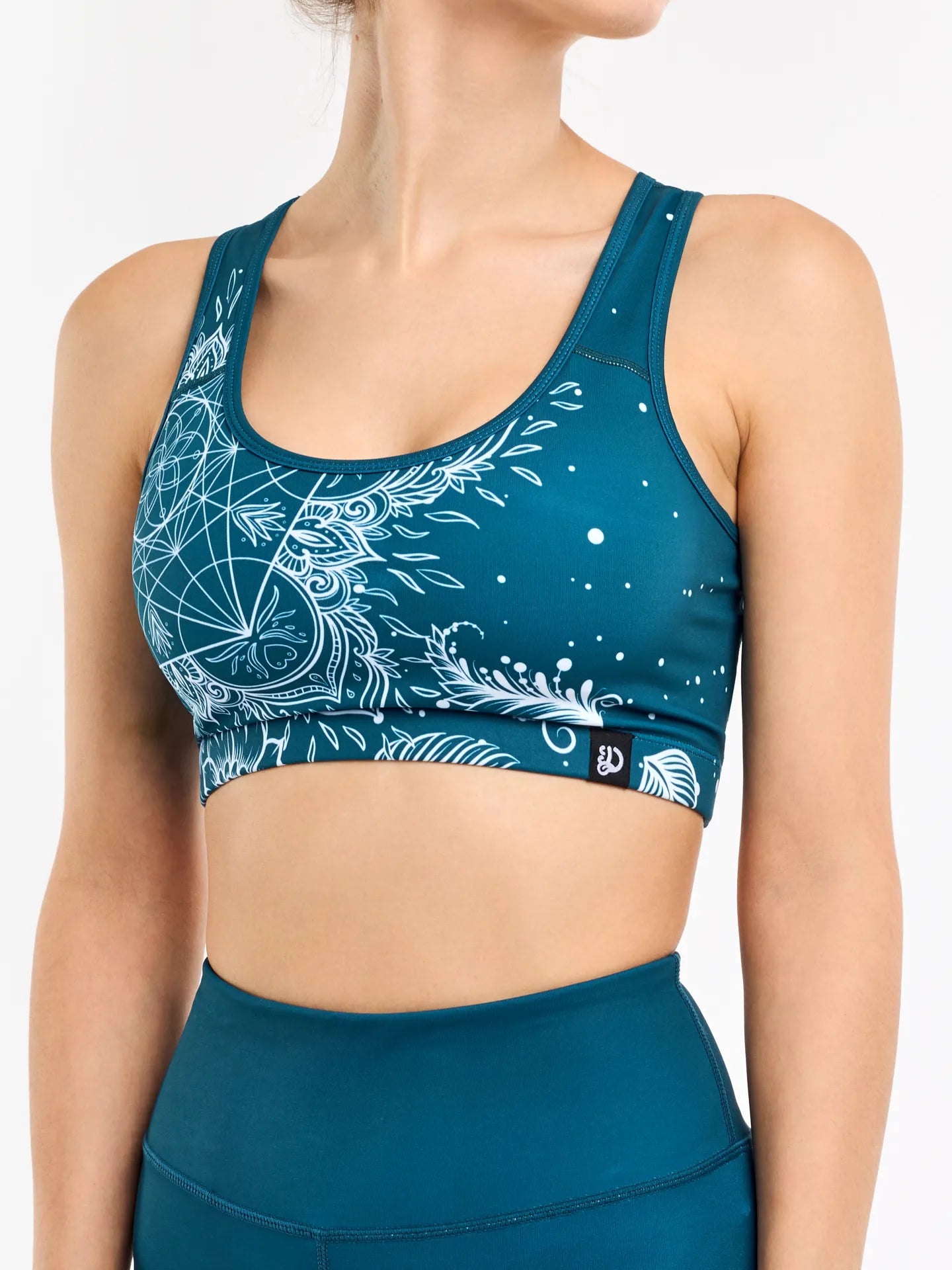 gym-top-om-65/652d0e7916c4c990f8848b8c05f7e3b5b25ea73f