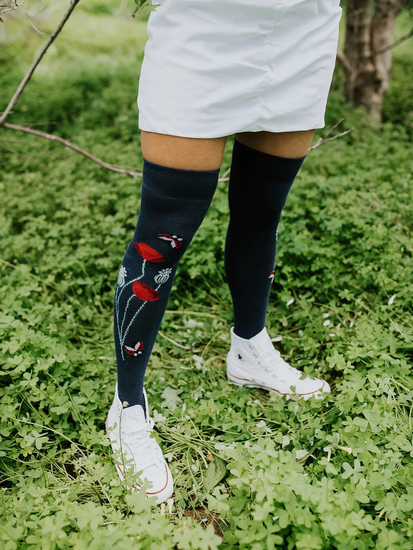 over-the-knee-socks-ladybugs-poppy-flowers-e5/e5e033f9c171e24000620cb5239148762d74d290