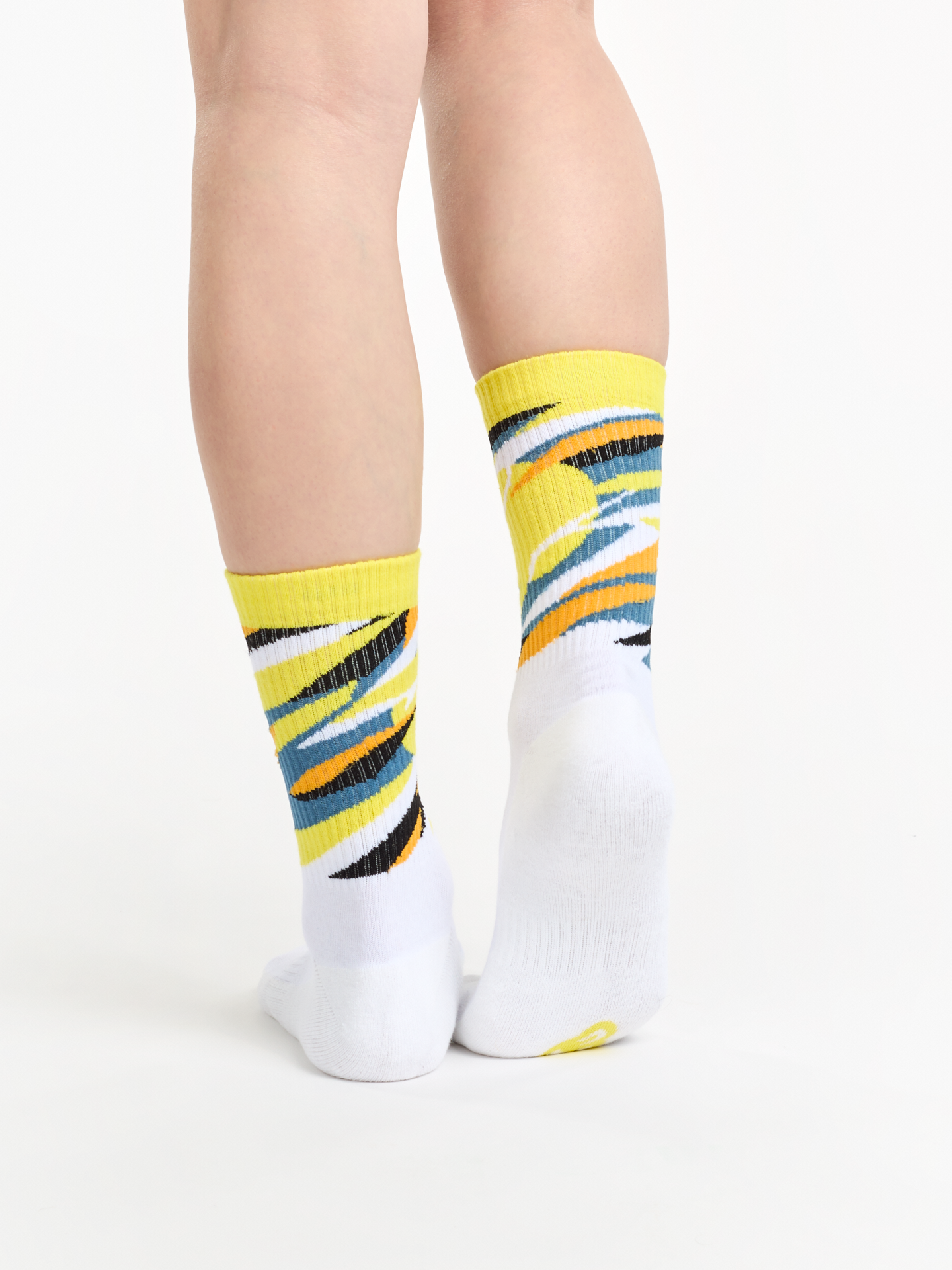 active-regular-socks-tennis-ball-3c/3cc6311a20196a9e27de351cf213043ad8d11565