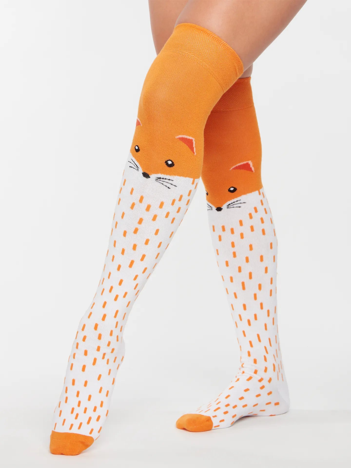 over-the-knee-socks-fluffy-fox-e6/e6f7e48187c4cff21a05e4b3548229394c1eac73