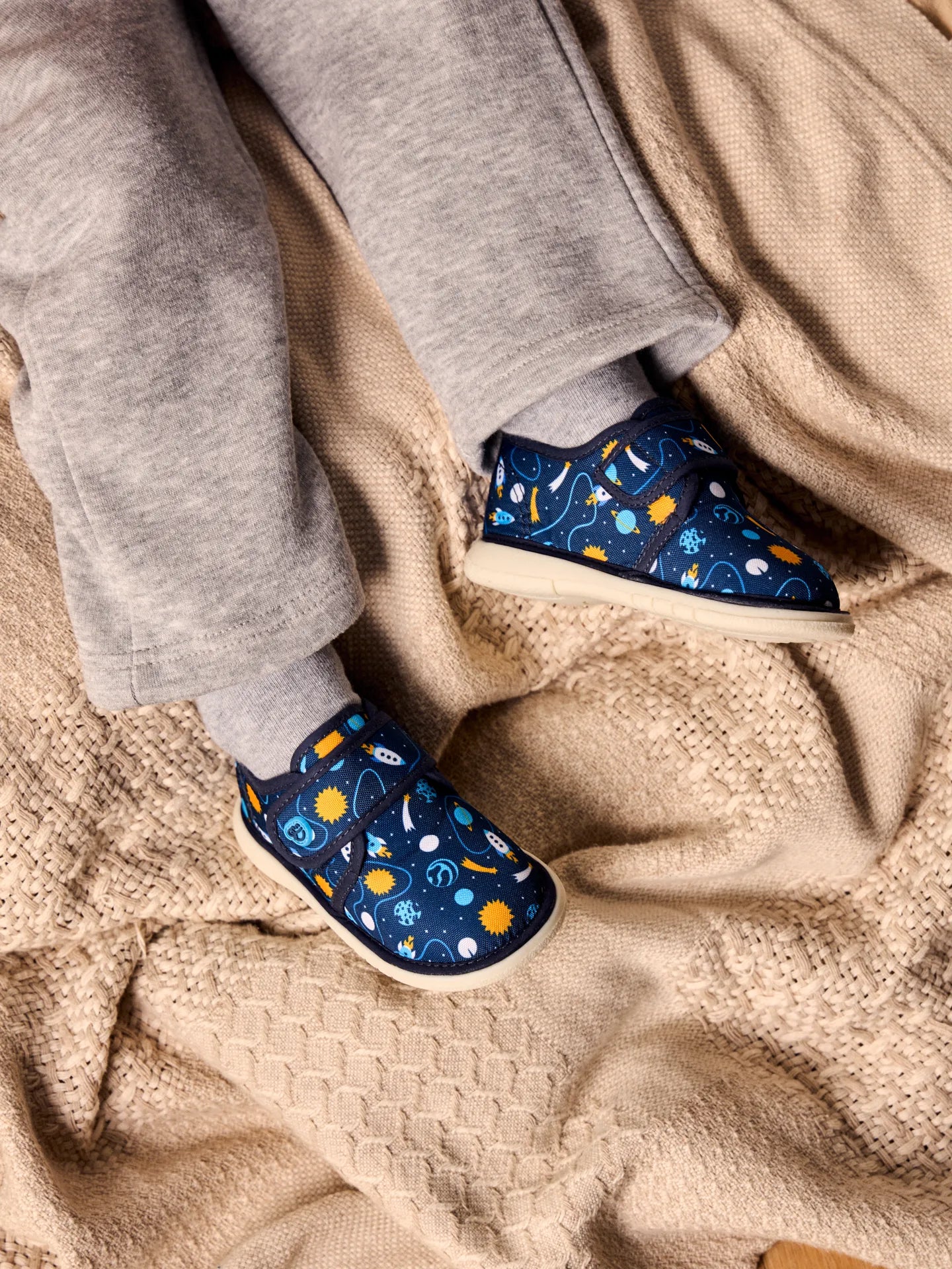 baby-slippers-rocket-space-0c/0cb4153e19c2a4fbc91aec8d98ef4d13b1320ca3