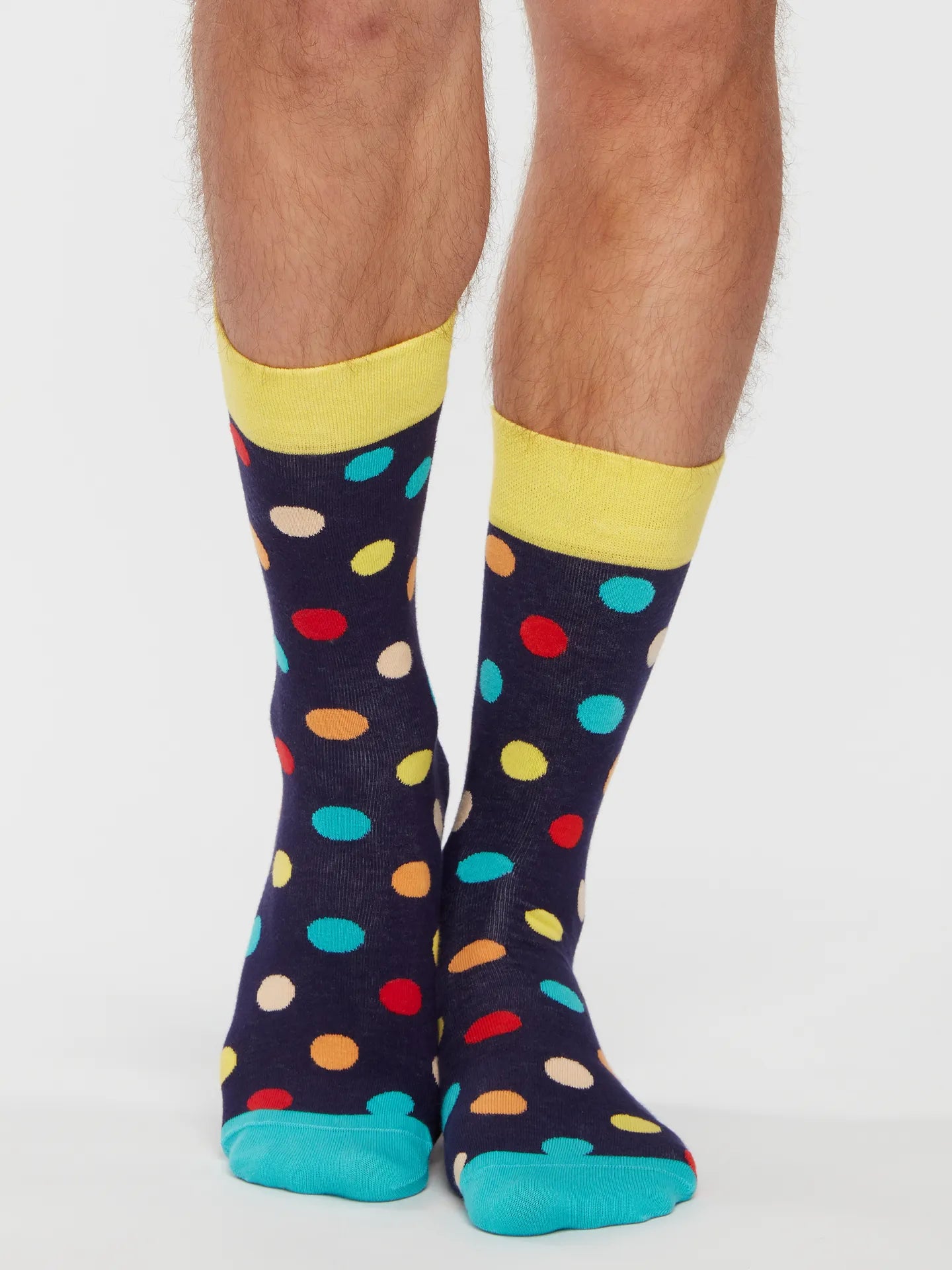 regular-socks-colourful-dots-02-63/63612ec059dc903ce034a47669d94d09df725367