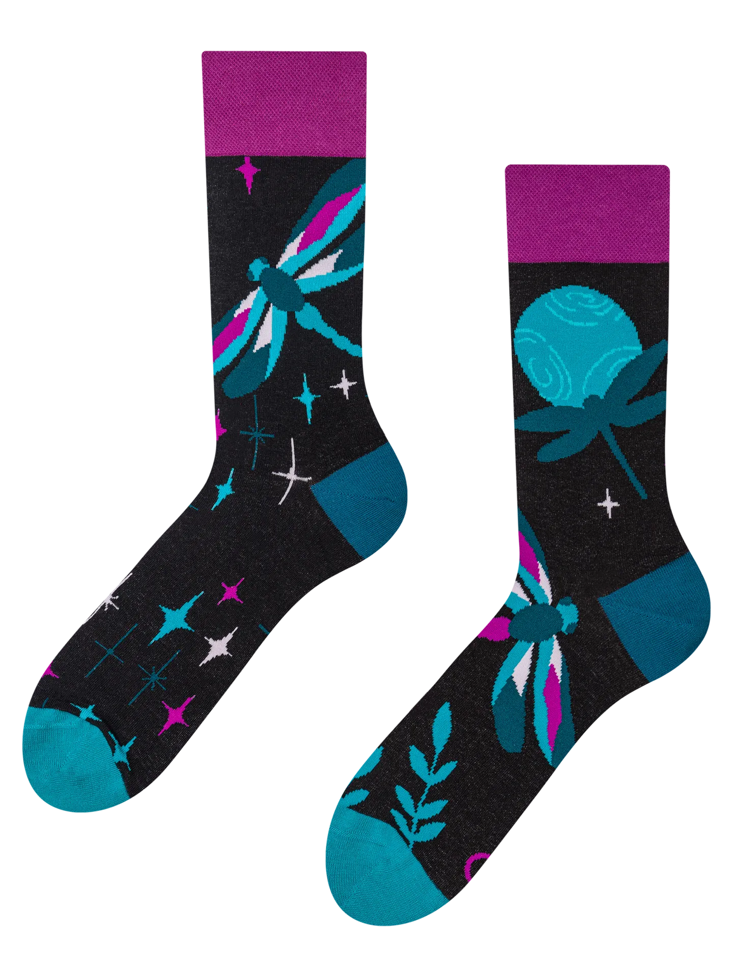 regular-socks-dragonflies-at-night-02-f2/f2bc812f391d7a247e9982b960052b297ca9fa21