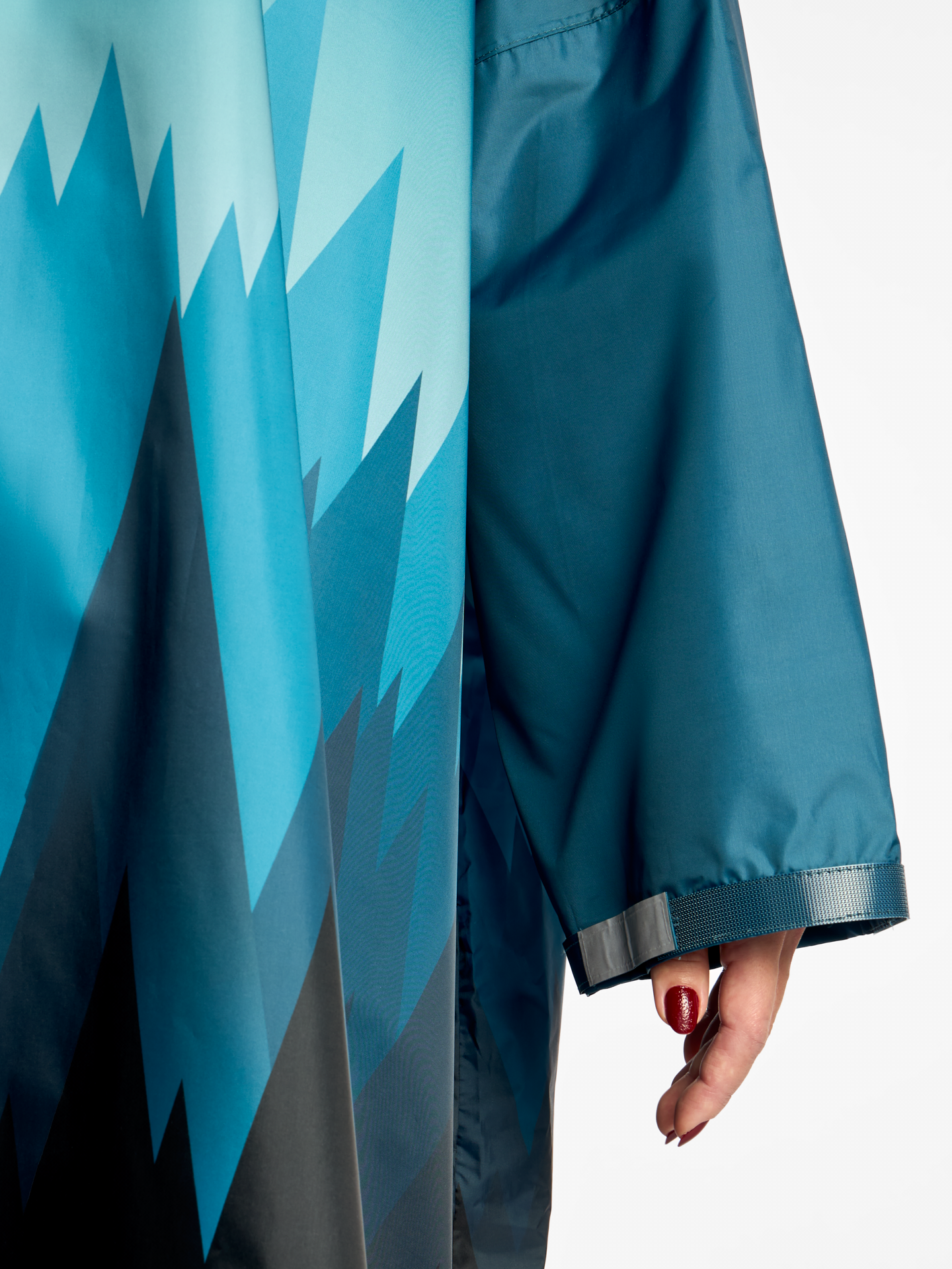 raincoat-dark-forest-86/867896c118825b2e0938051885861a7e462109a8