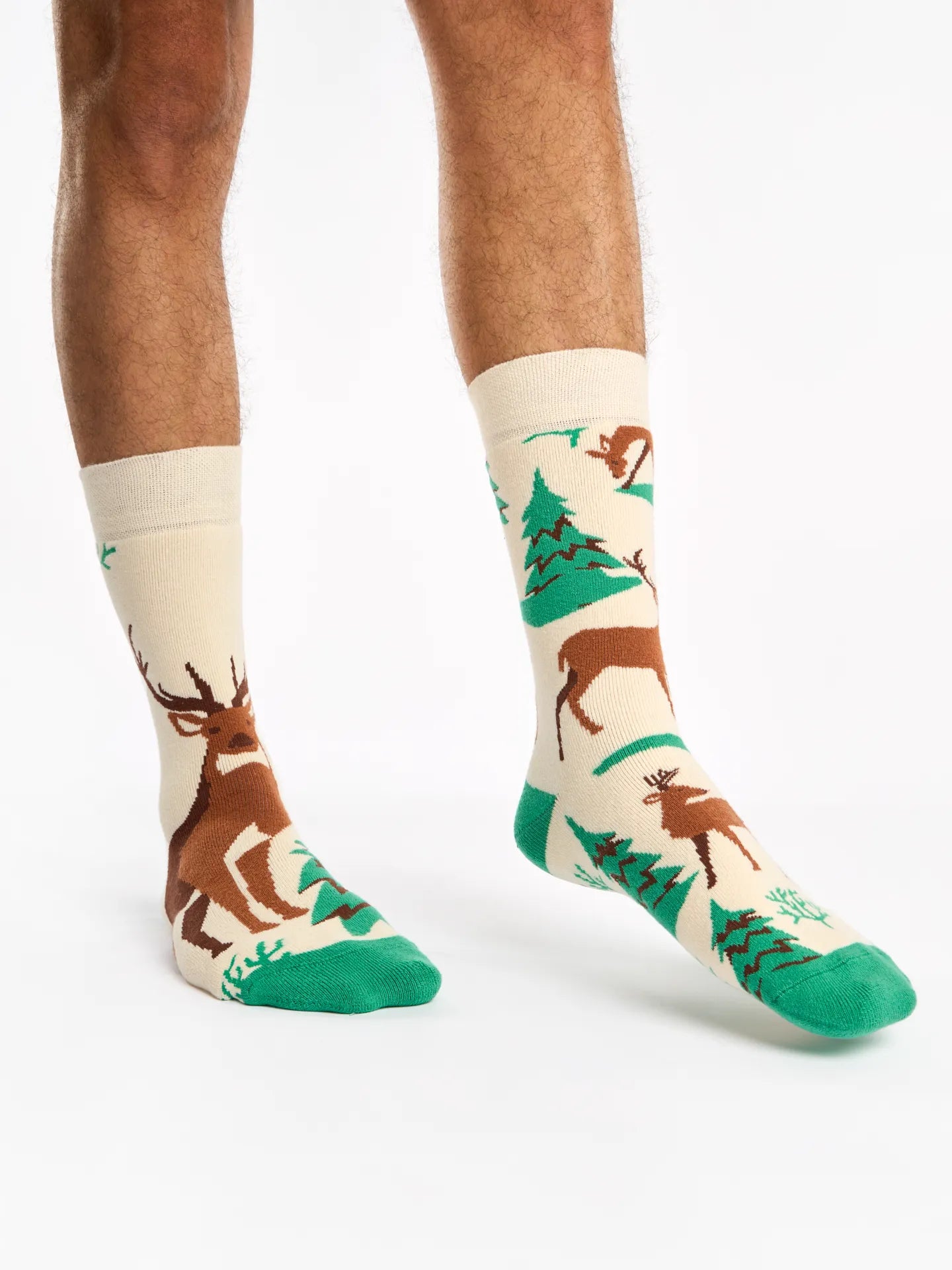 warm-socks-majestic-deer-1-ef/ef02973202b9d3836af671e40eddbc6891c3b552