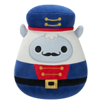 Squishmallows Yuri el Yeti Blanco con Traje de Cascanueces Azul, 20 cm