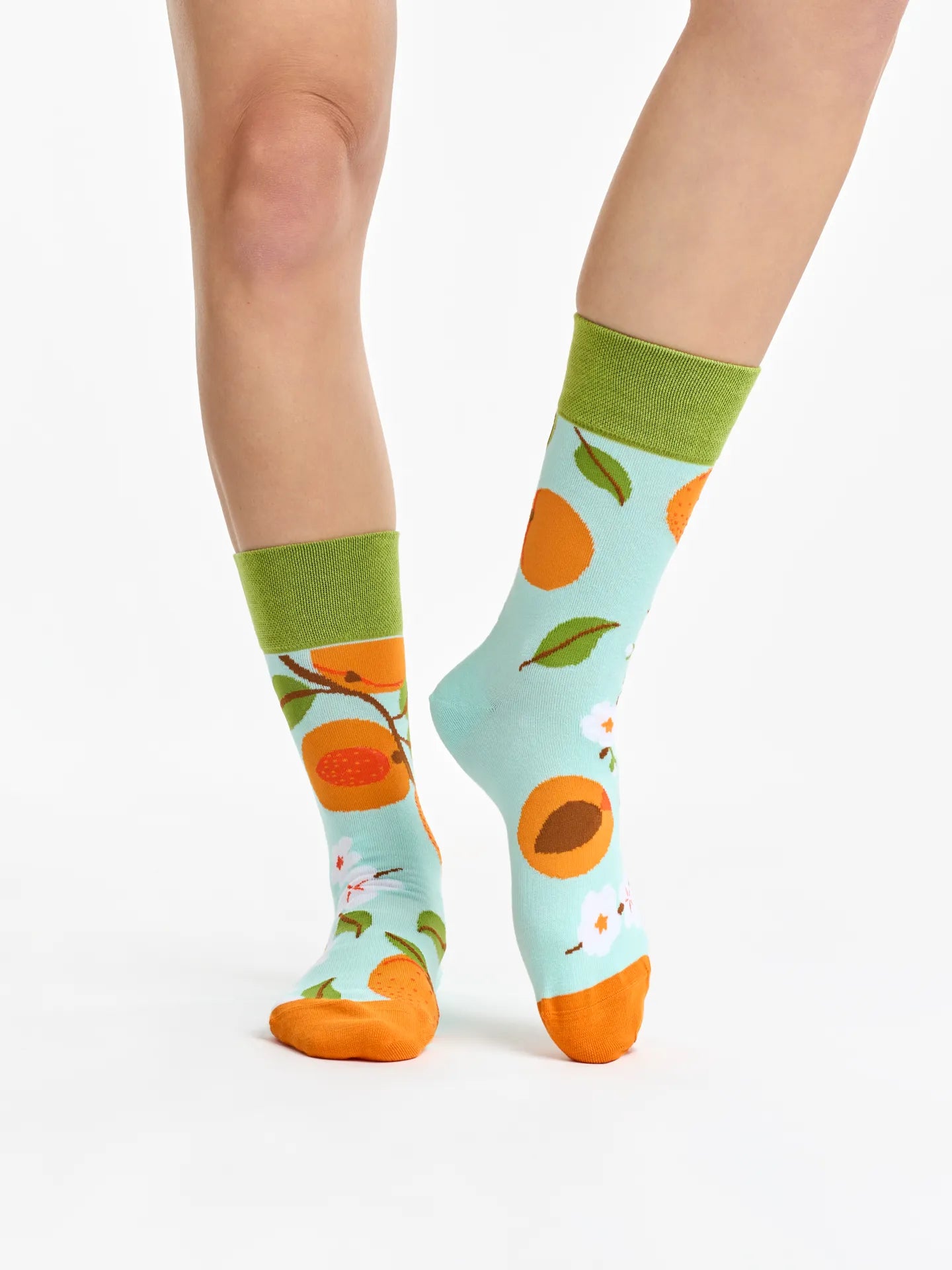 regular-socks-apricots-02-01/0156cc1f7991170c7ae7db357624c21548e896bc