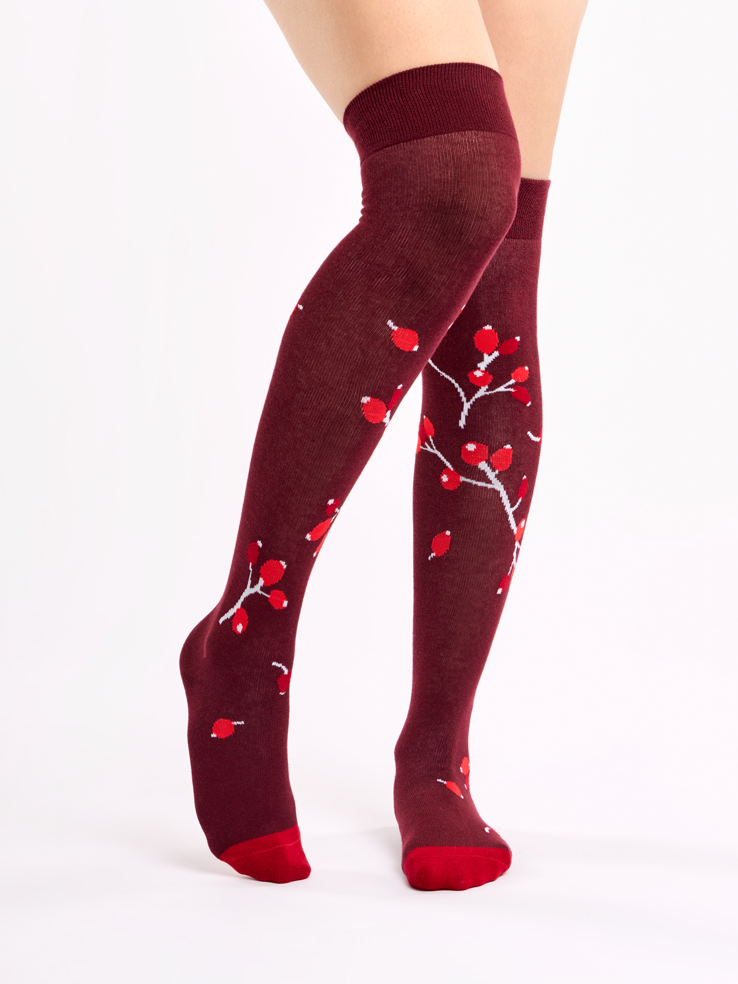 over-the-knee-socks-ripe-rosehips-c6/c60673c805d5c6cf21b730a52024ef0f69b59062
