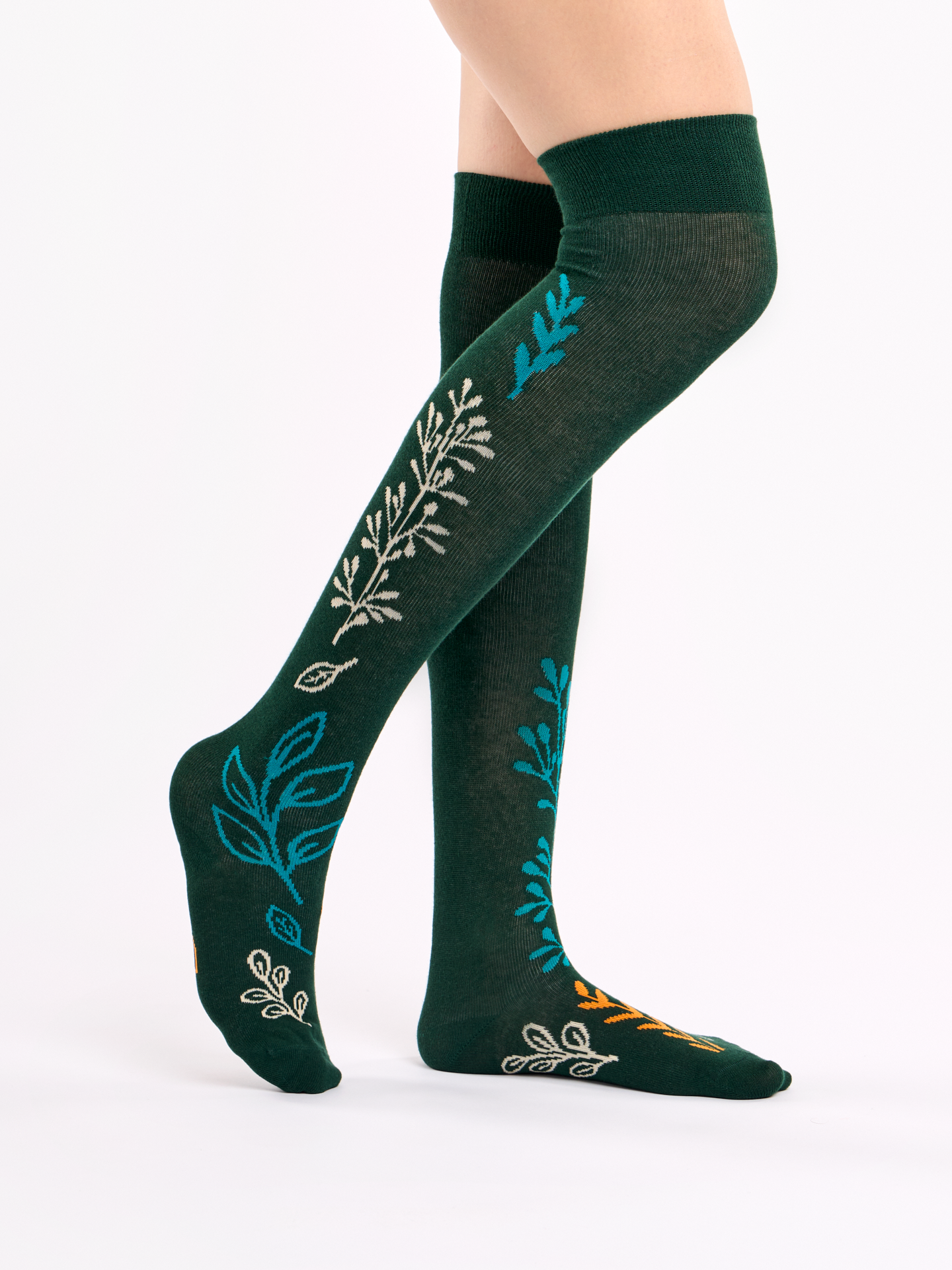 over-the-knee-socks-autumn-leaves-33/335a1c303f38ea12b3bf777adb01ae1920f6bb04