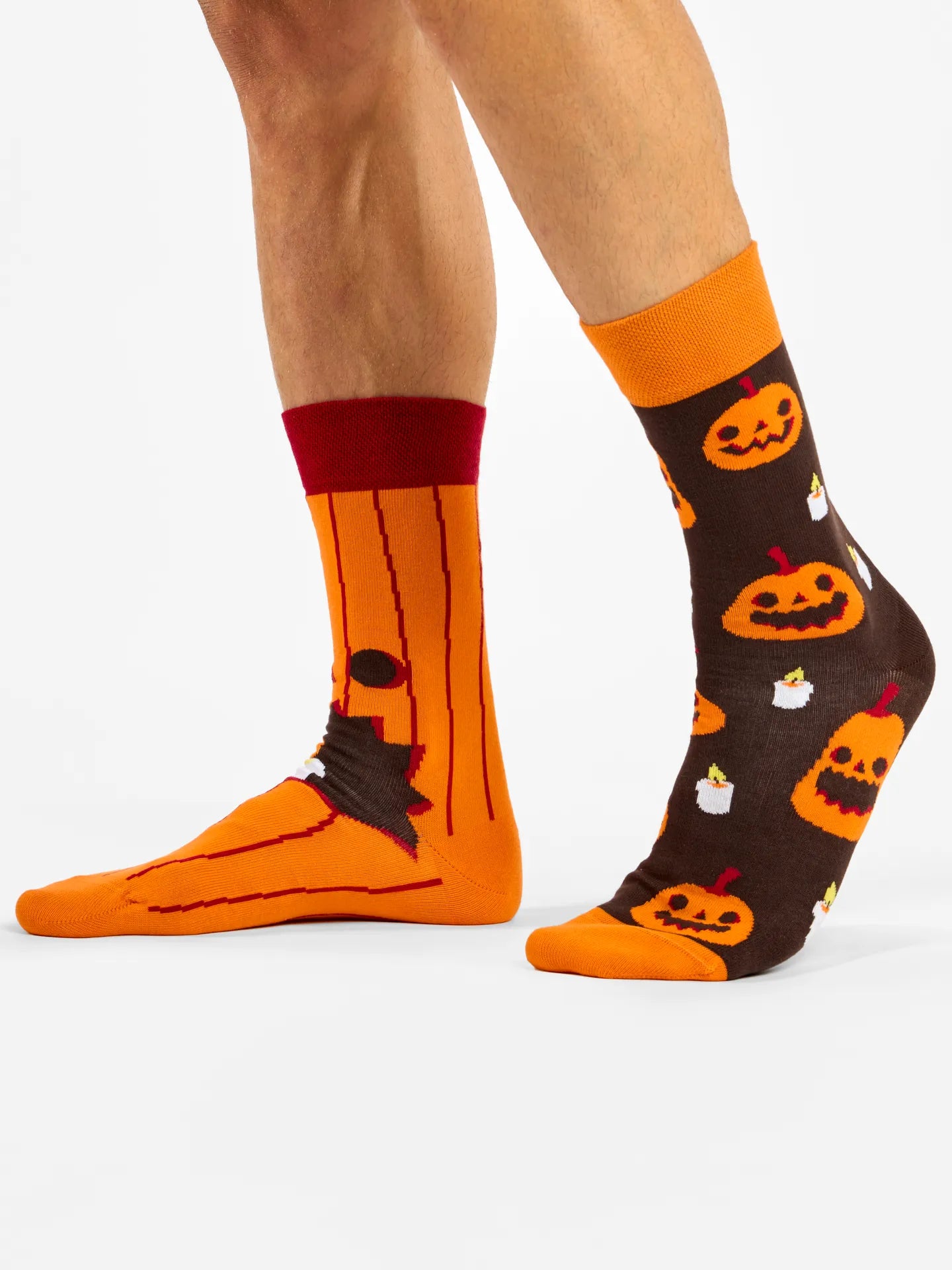regular-socks-pumpkin-candles-66/66a8692276e7e212c66a8e4a9280e154b8d13419