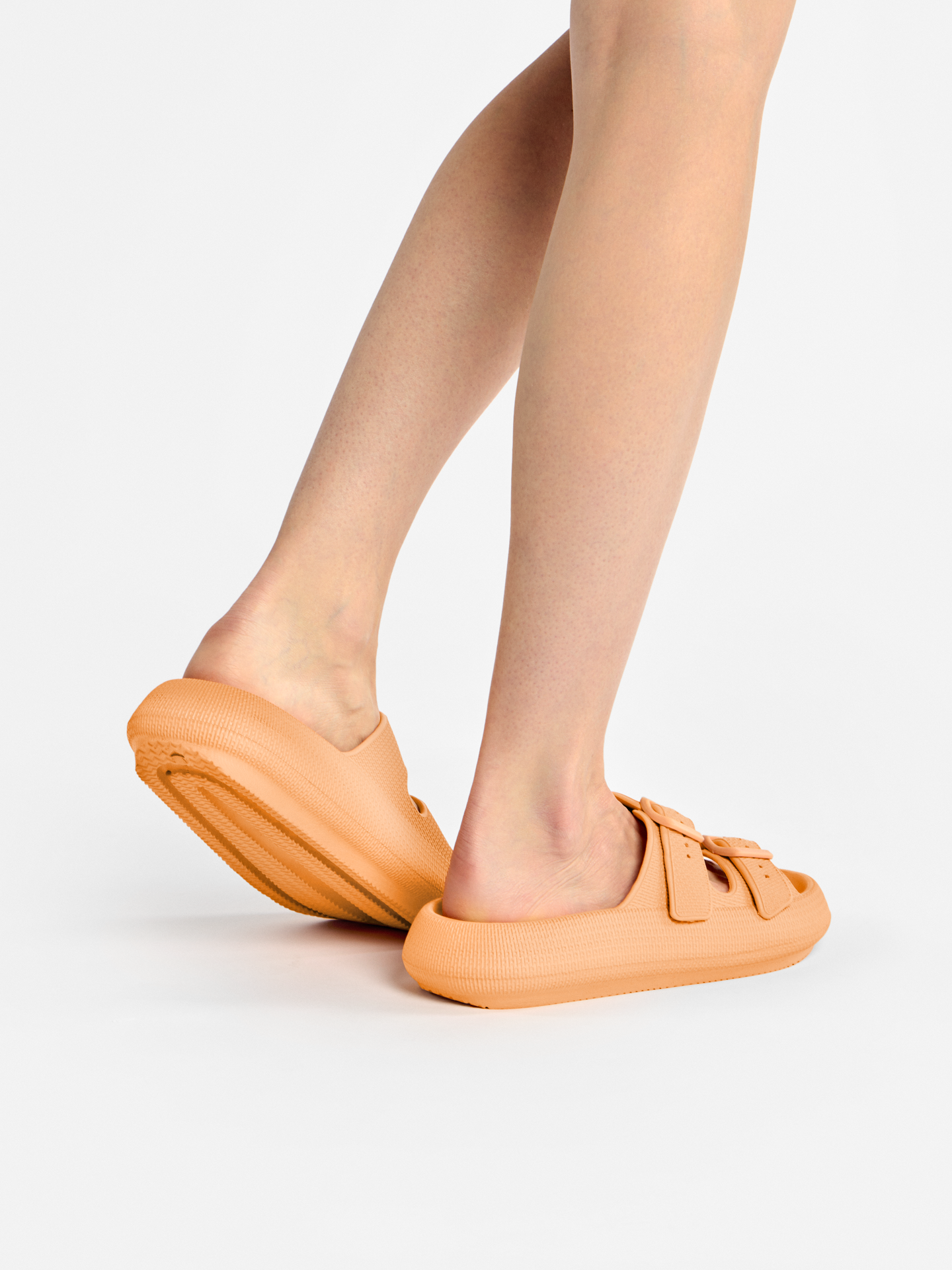 light-peach-womens-soft-eva-platform-sandals-df/df2cd91ede62bfced73430ad05a1b36ec45d5af0
