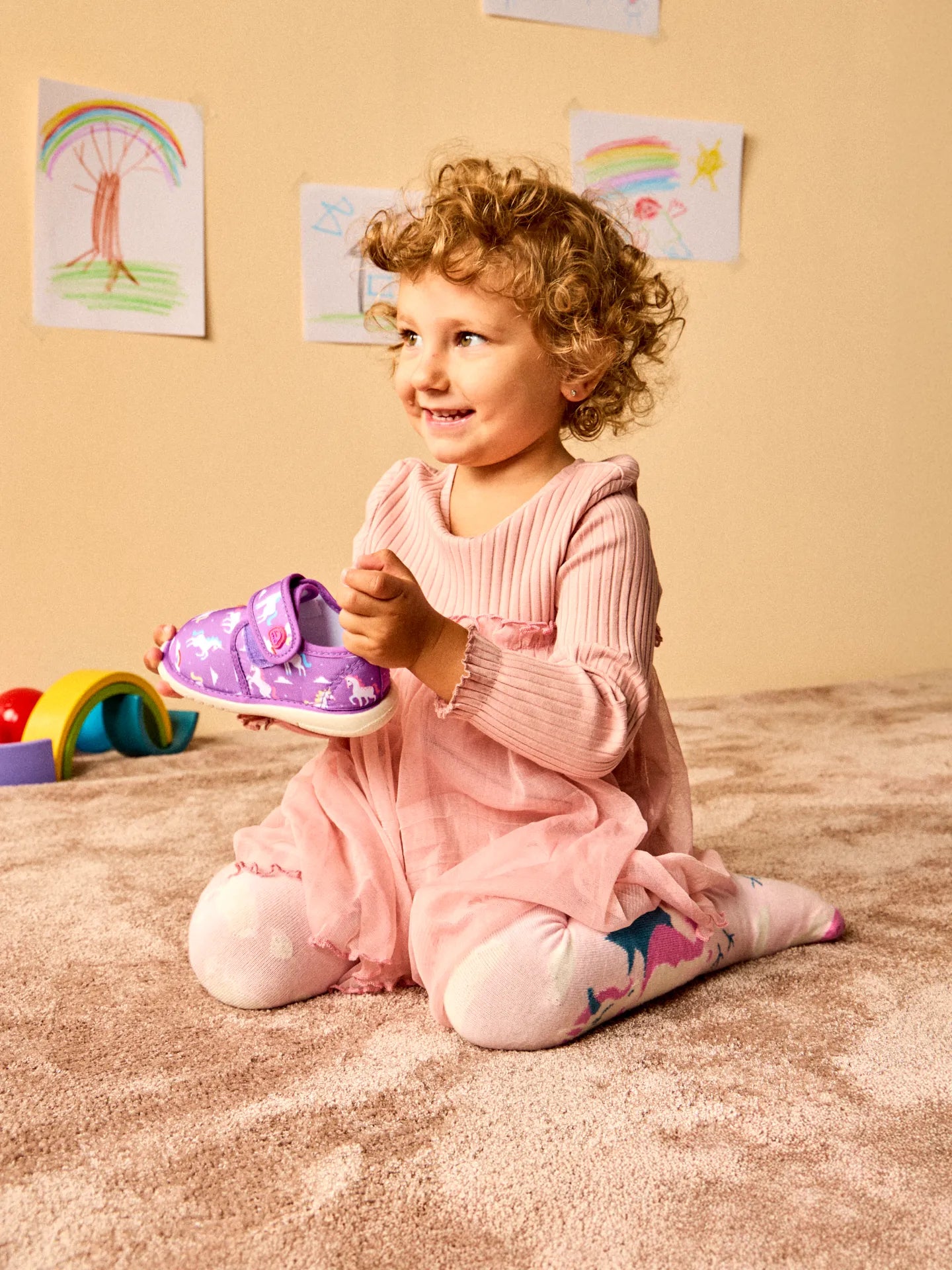 baby-slippers-dreaming-unicorn-c5/c55a174062674fa8becae205e8f6dfd1267cc18f