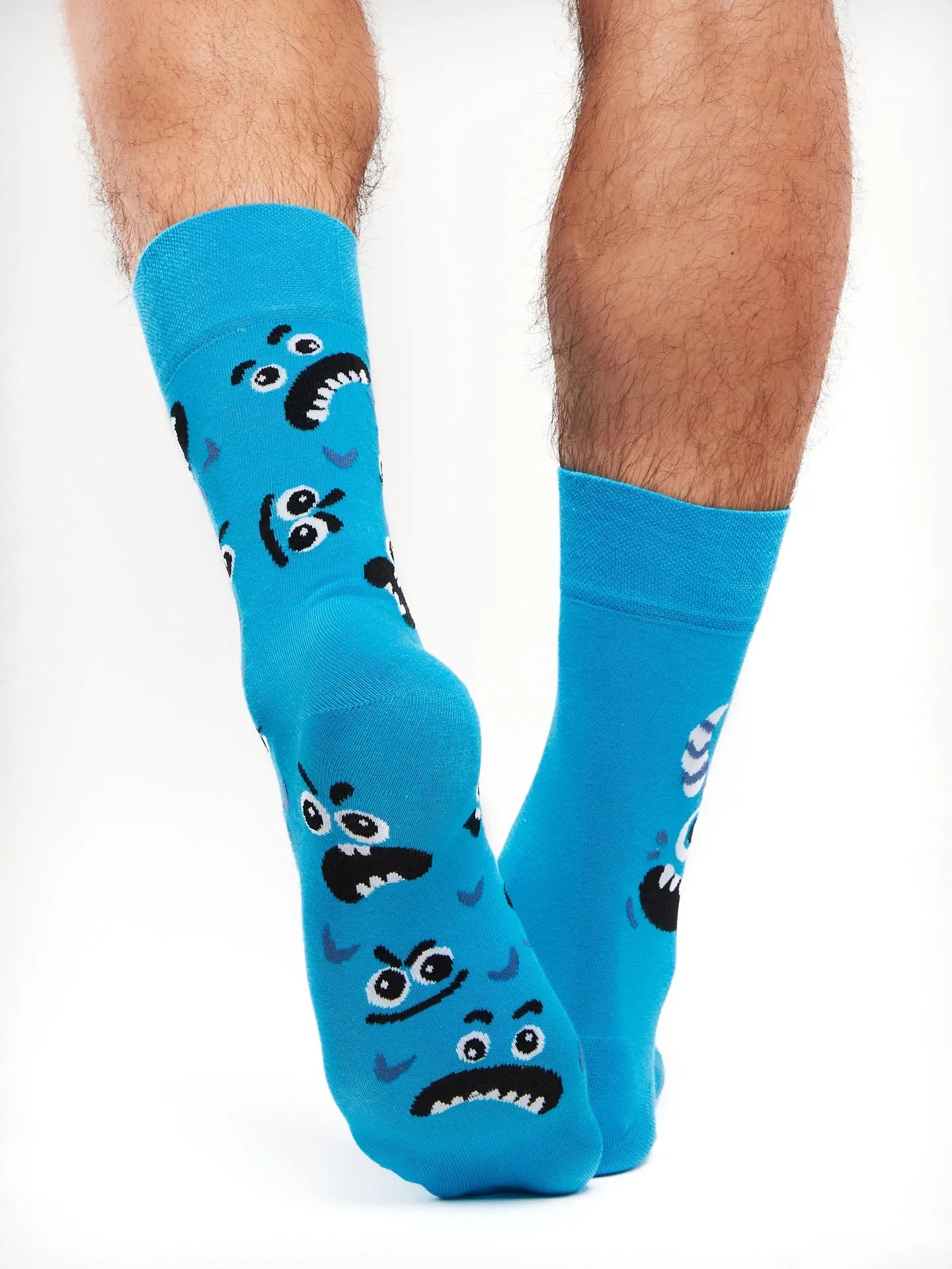 regular-socks-monster-02-30/30f77c1ba82bb9cc2b3dc408f83bb2b01514954b