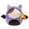Squishmallows Cam el Gato con Disfraz de Murciélago Morado, 20 cm