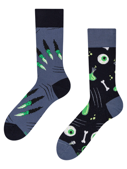 regular-socks-green-monster-1c/1c837390955624f04ddf986f3e7955f803a6a996