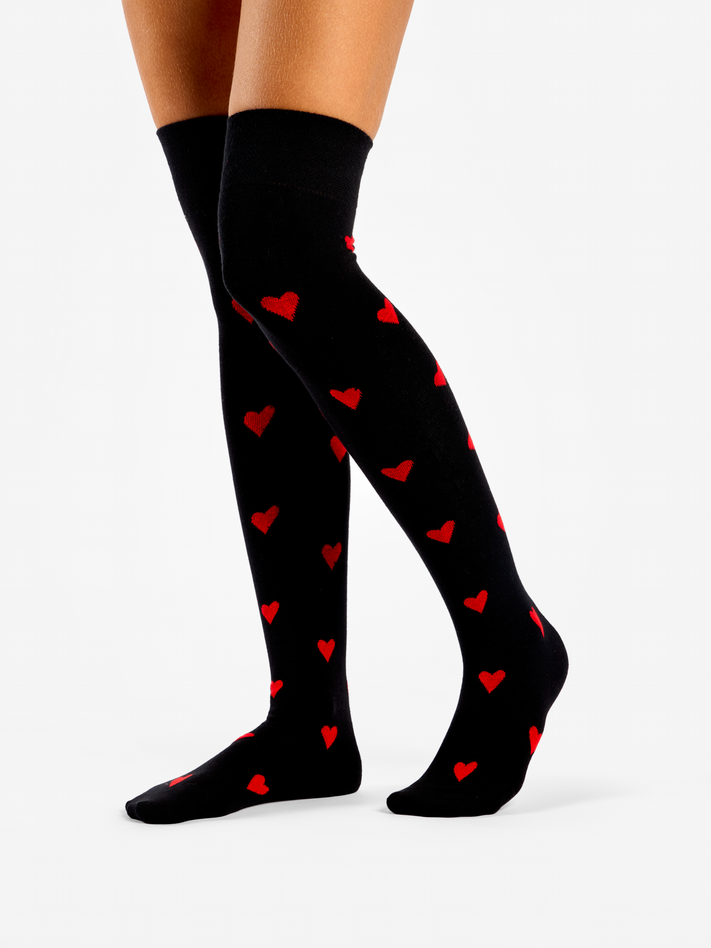 over-the-knee-socks-red-hearts-0c/0c354722ed2d29a90eae1810649d427998255a0a