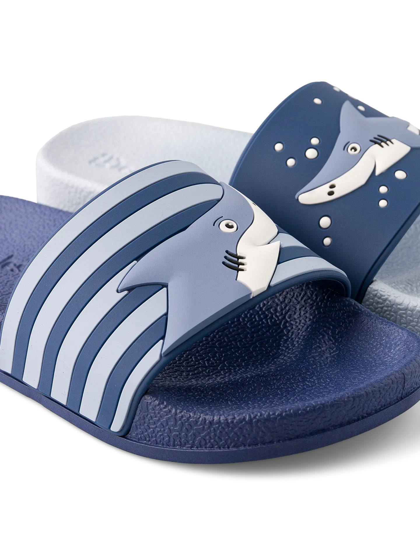kids-slides-grey-shark-28/28293eda40e036281d30785f691bfb77c1a1a3ee