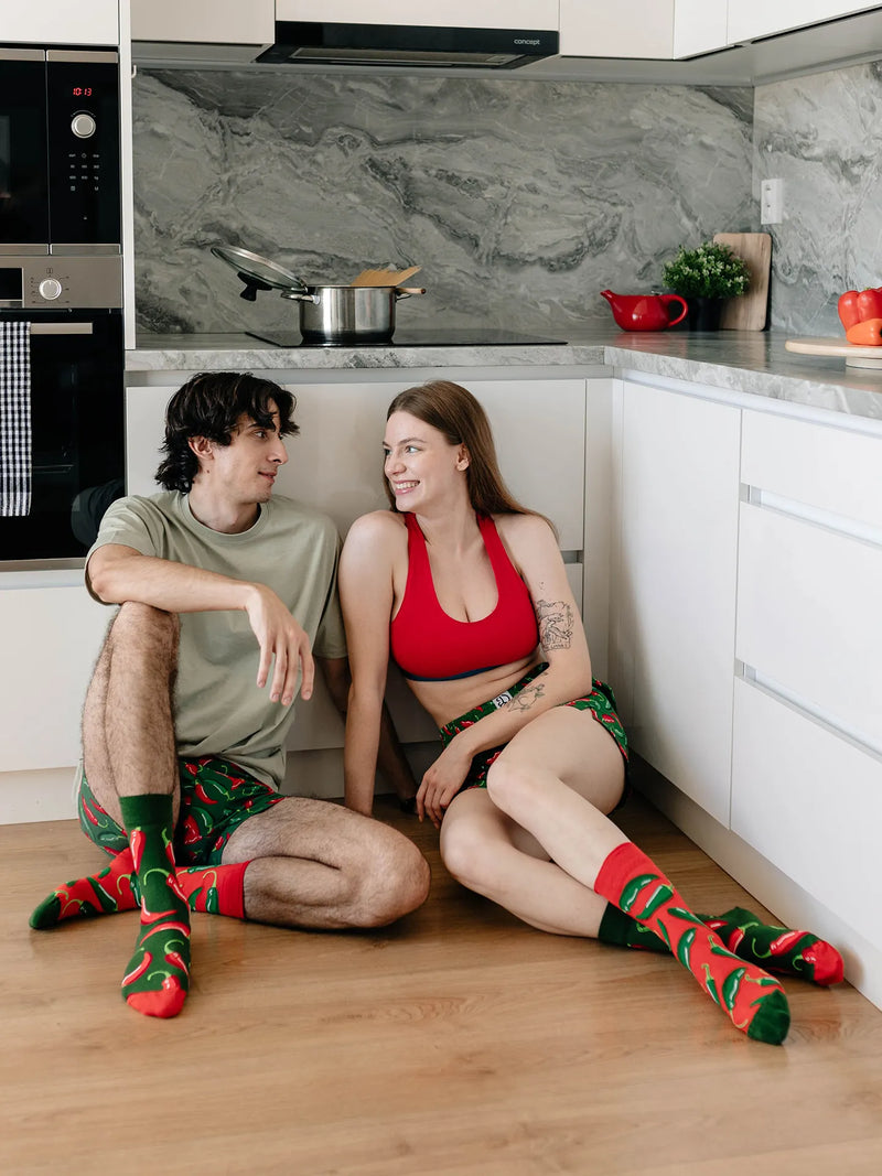 regular-socks-chili-peppers-02-2b/2beb681c3134e199613d527da729762aa09e6fe0