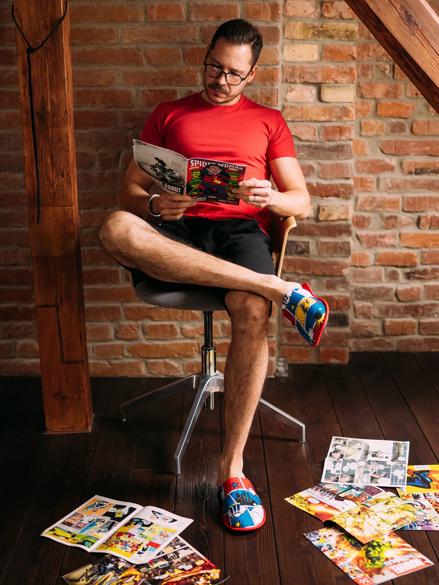 slippers-colorful-comics-38/3896ef69ae7414bc61dae1b6c0a82f4c7c397bb3