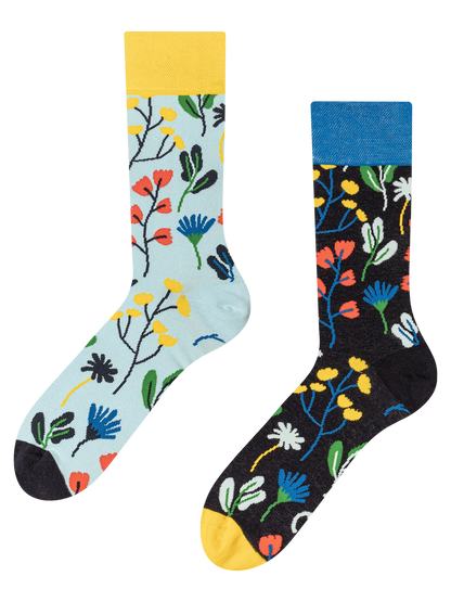 regular-socks-aquarel-flowers-02-3d/3d4d60d65bceb2743a7f11b7d256d9d2ecb93ac6