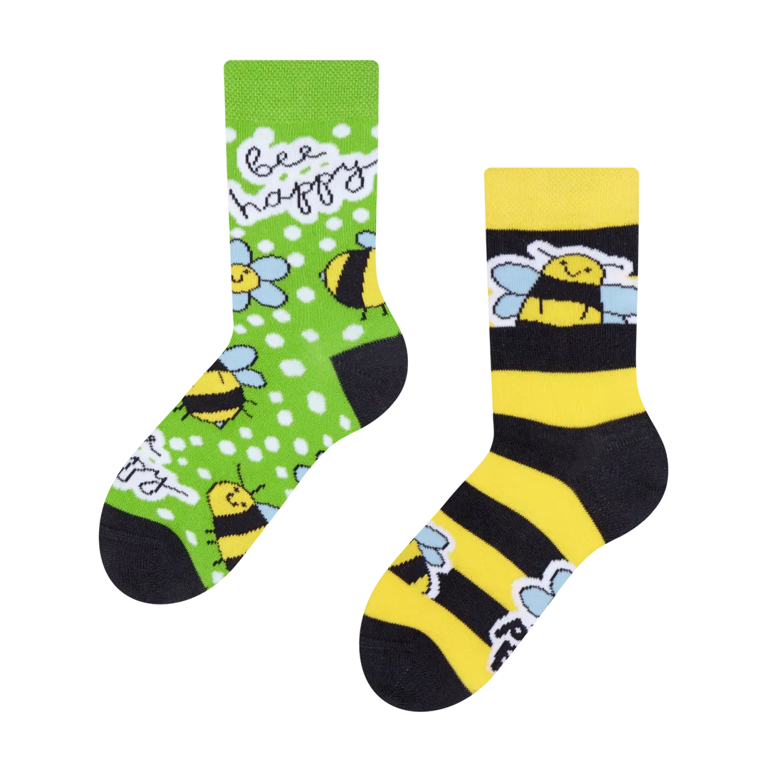 kids-socks-bees-1-8f/8fd6fa16e6bbec10599f0ceb1f576bdc107f1afe