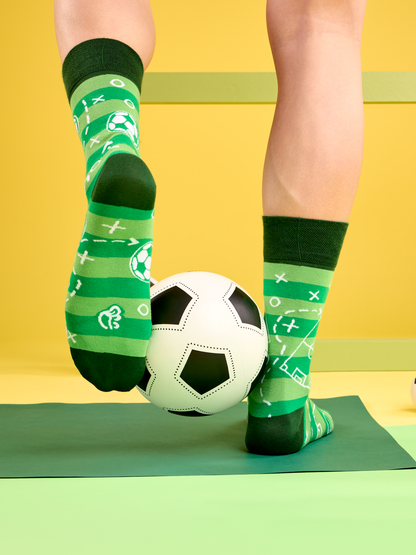 bamboo-regular-socks-football-pitch-a6/a637dff4fd2b8046089589dd26670099319b091f