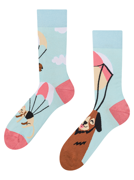 regular-socks-flying-cats-dogs-02-d3/d38be2f5dec0949a2d763a32a7e668e2e3eb40b6