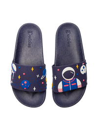 kids-slides-astronaut-4e/4e0030eda5ae925f32e2c91c8df660970a2e3225