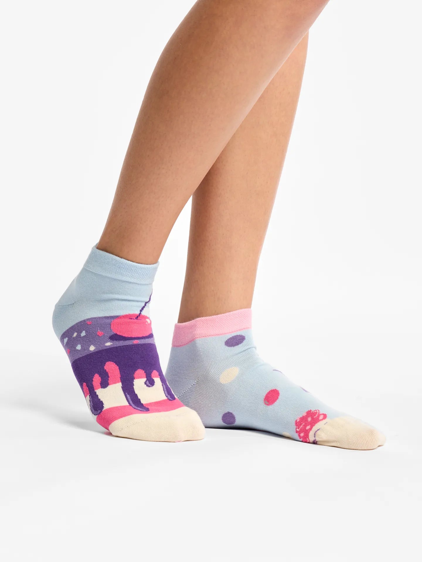 ankle-socks-cherry-cake-02-b7/b77c20d74f9fc602af2d838b84f6e654e8f07804