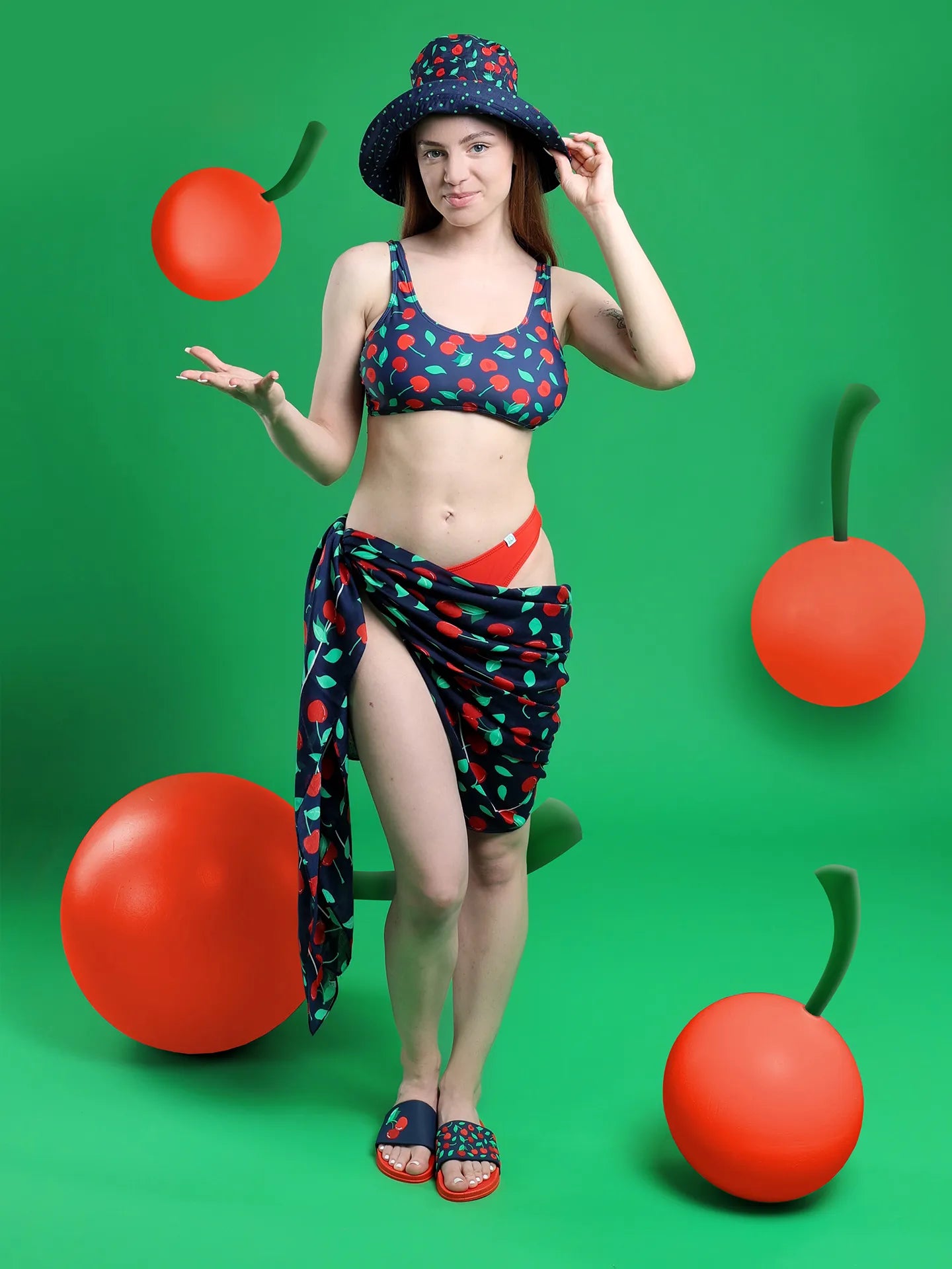sporty-bikini-top-sweet-cherries-5a/5a6e83718ee935ce28fc8c141e013443758fdae2