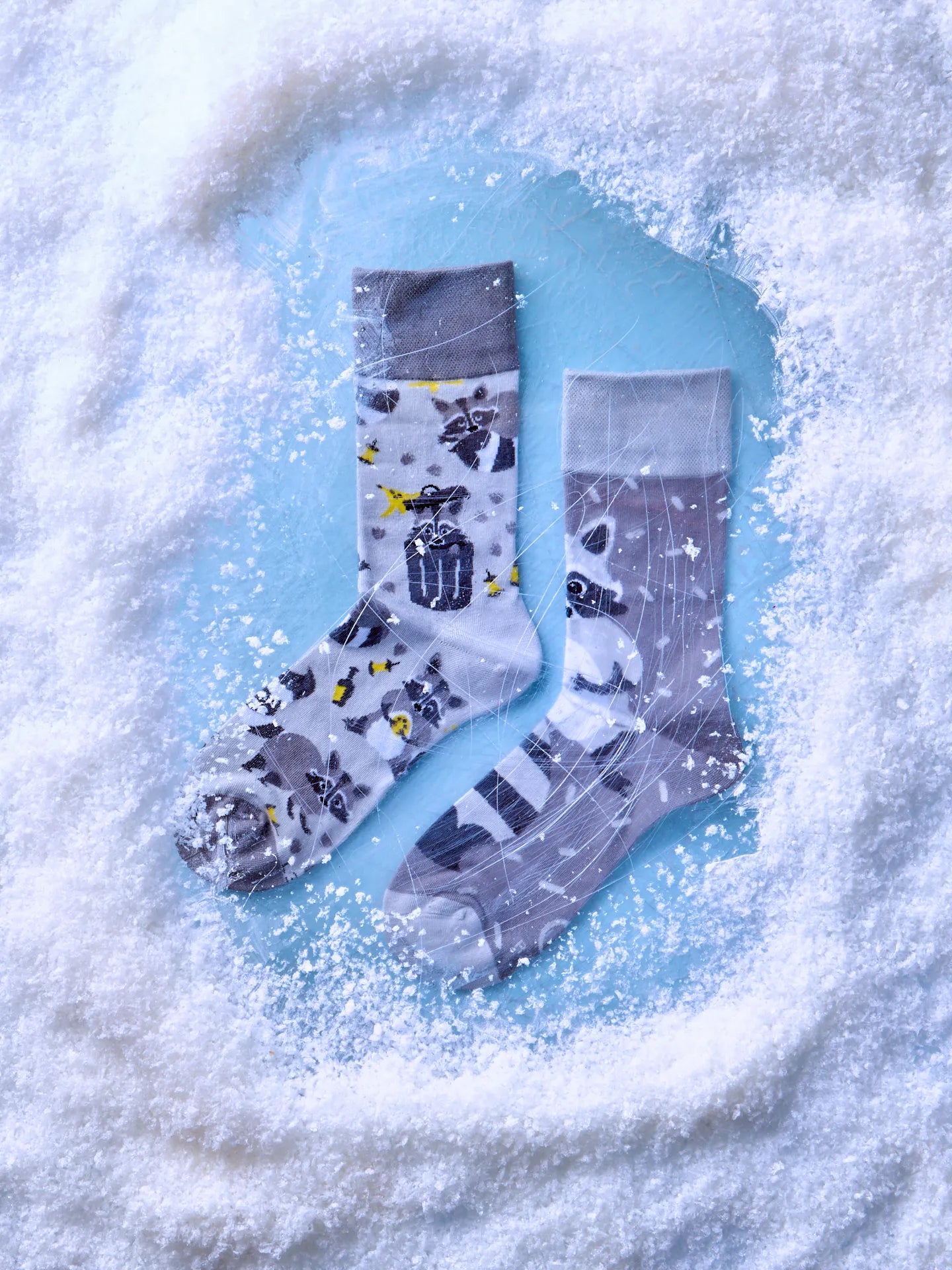 regular-socks-racoon-02-5b/5b18b319a5e64d3a612ab4b7875f2bc7240d6705