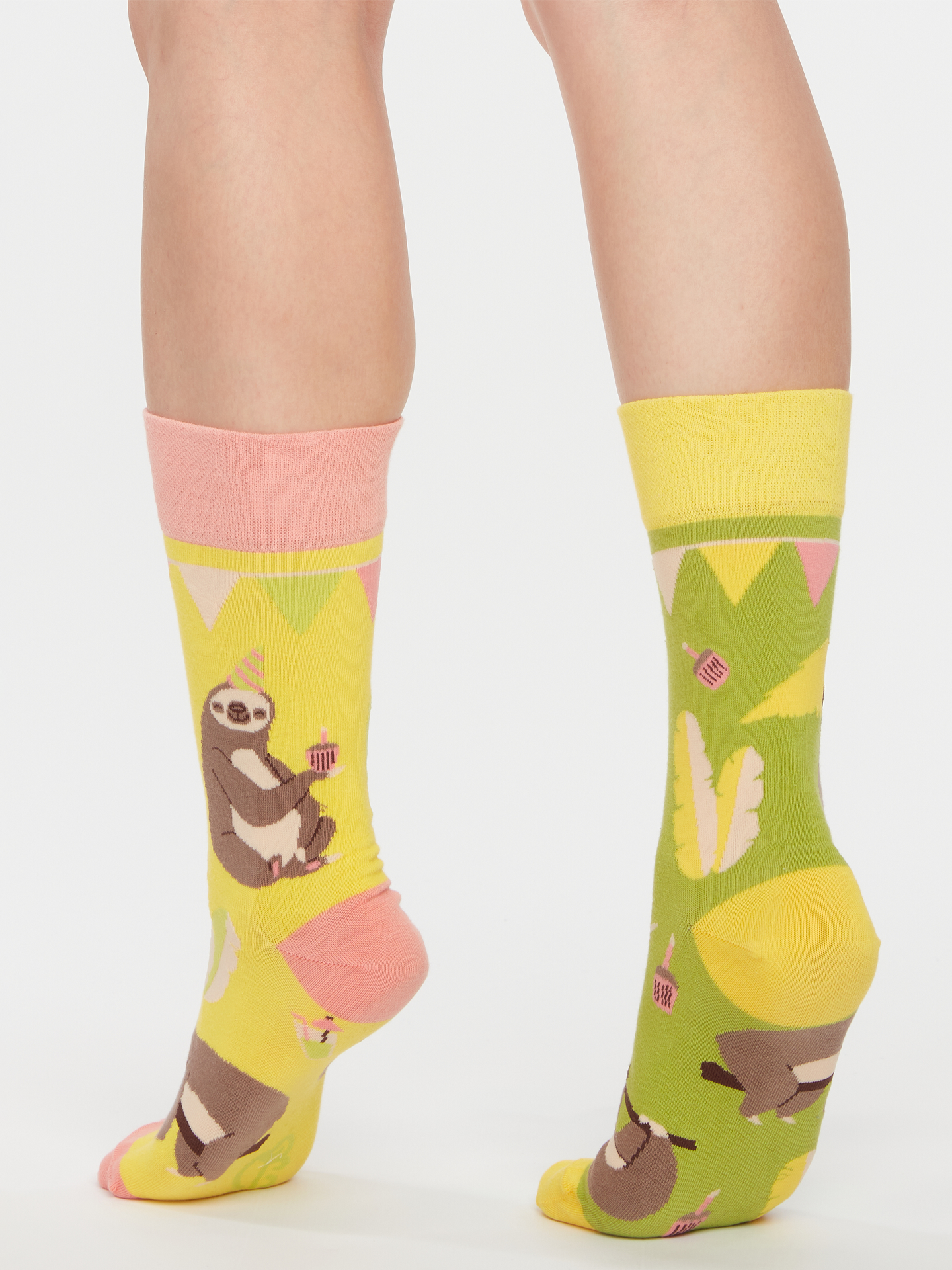 regular-socks-party-sloth-02-d5/d5c36e4bf6e0b61143b508e4ad3468e2d4fff271