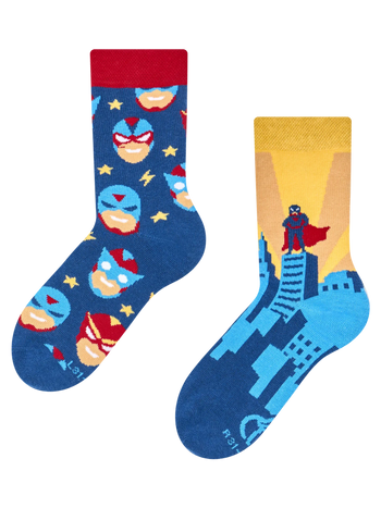 Calcetines infantiles alegres Superhéroe