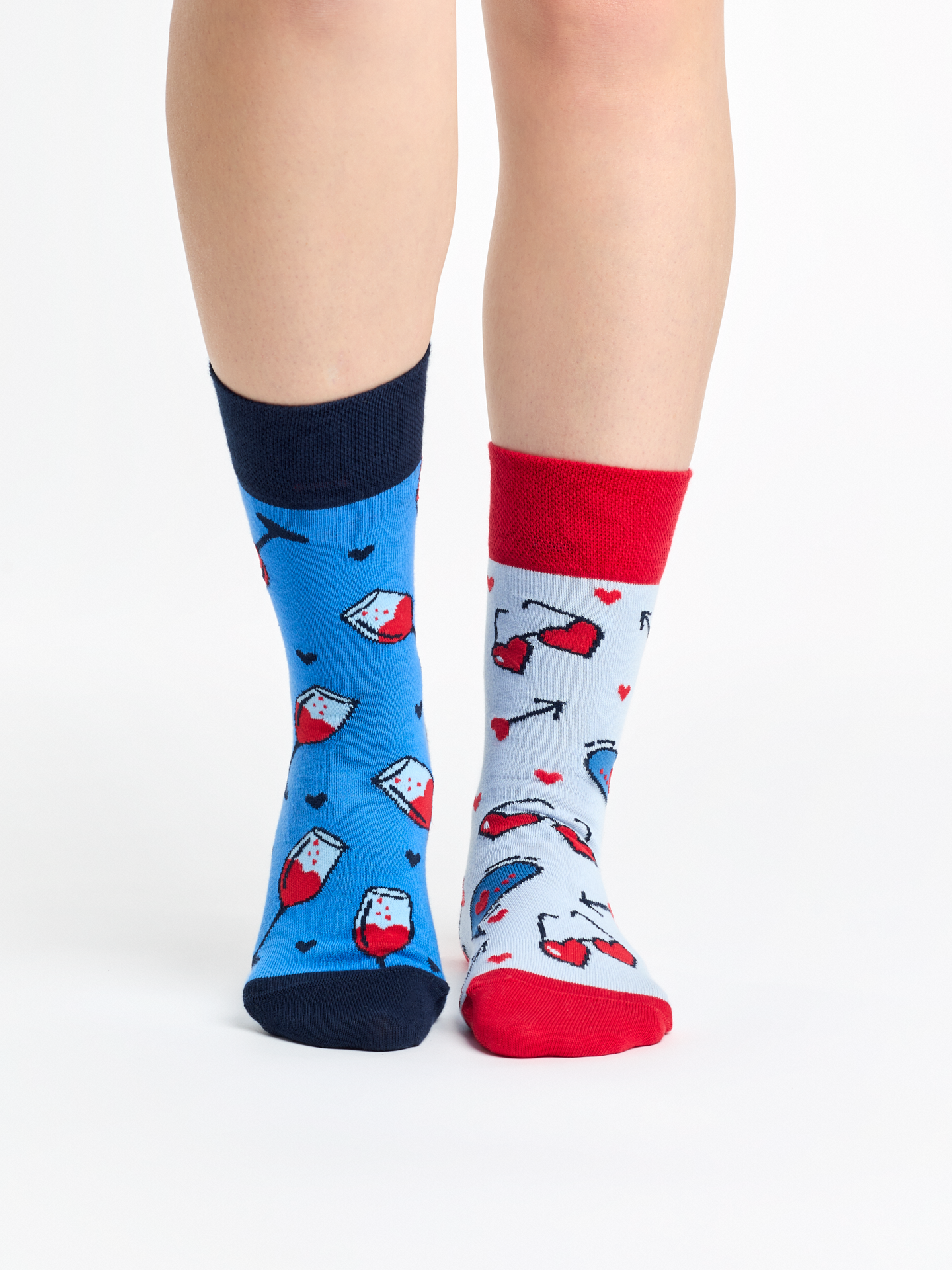 regular-socks-first-date-8a/8a5d790fb76638c084838263ddc66d5f3a5030f0