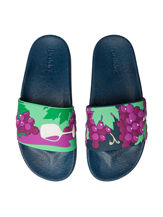 slides-wine-grapes-7c/7c6fe77ff31913652bddb49c716e0d2d72e59c70