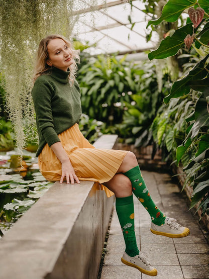 knee-high-socks-wildflowers-92/925237a1986a5b02ad6d3da6180c0ebc85cd40ad