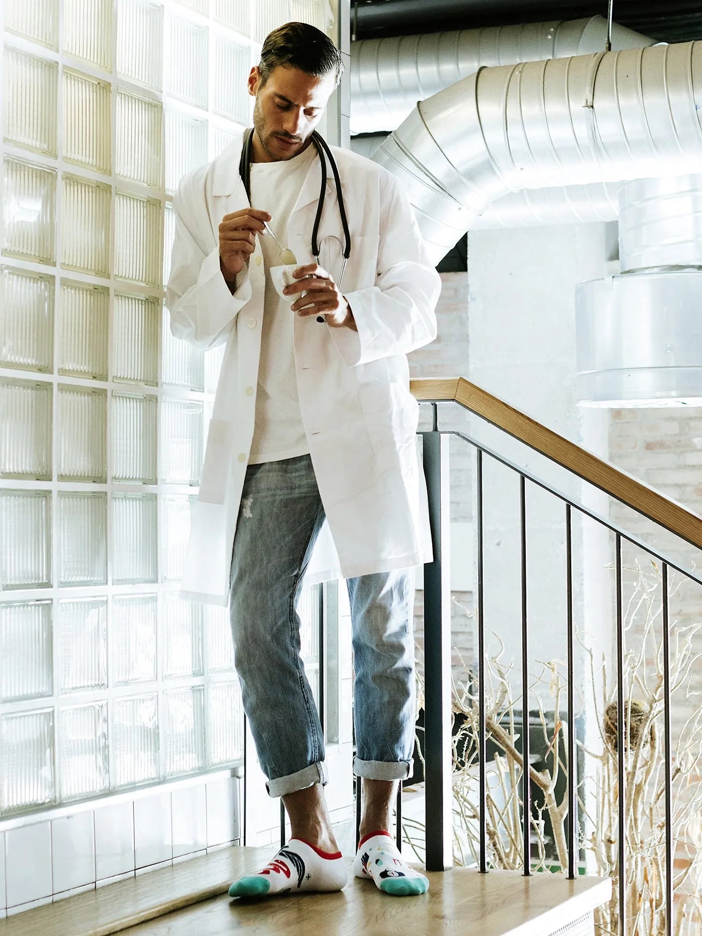 sneaker-socks-health-94/943ae6dfee4e916b2bb76abd9552286cf4d1d3ce