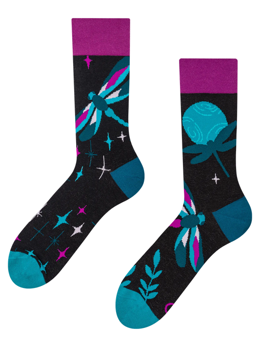 regular-socks-dragonflies-at-night-02-f2/f2bc812f391d7a247e9982b960052b297ca9fa21
