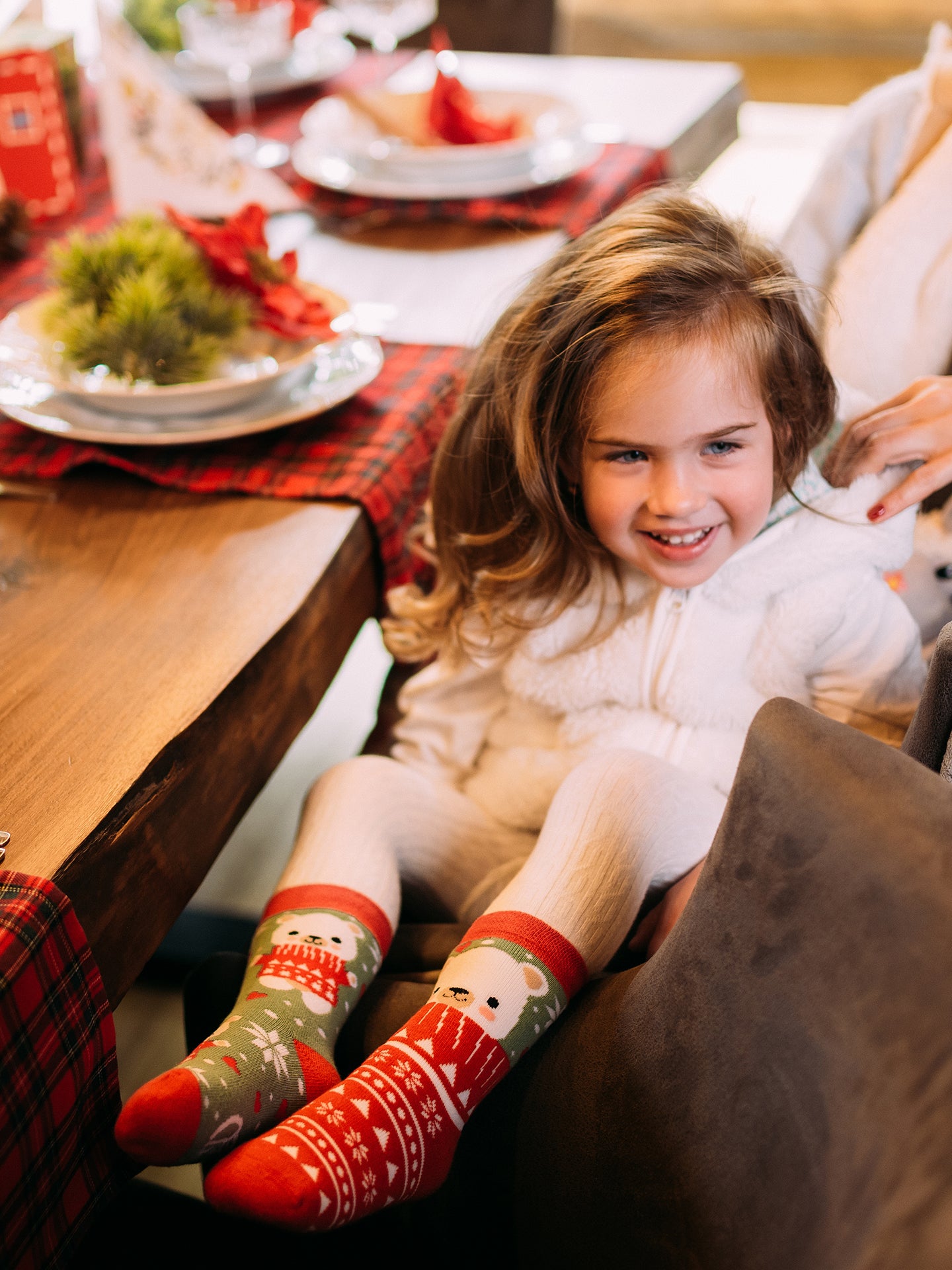 Calcetines infantiles alegres de inverno Oso con bufanda