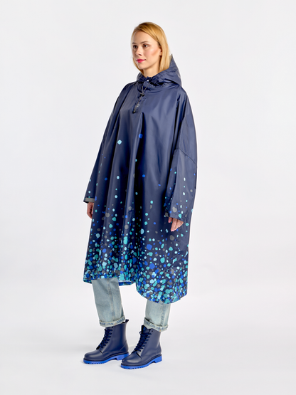 Impermeable alegre Gotas de lluvia