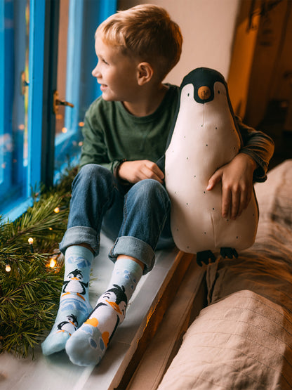 Calcetines infantiles alegres Pingüino feliz