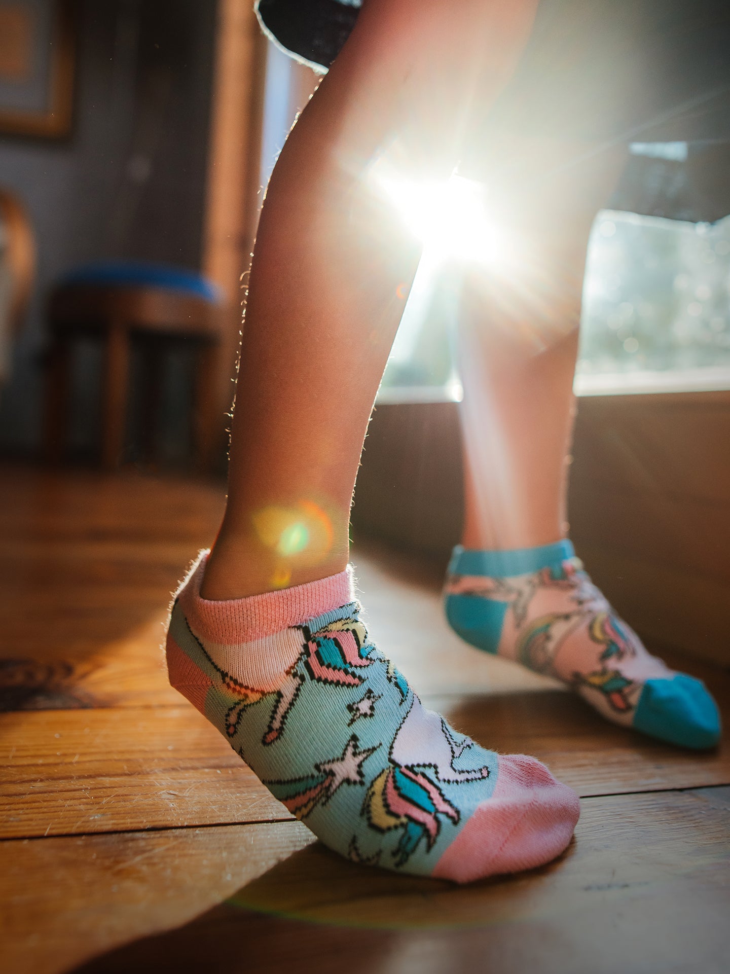 Calcetines tobilleros alegres para niños Unicornio de colores