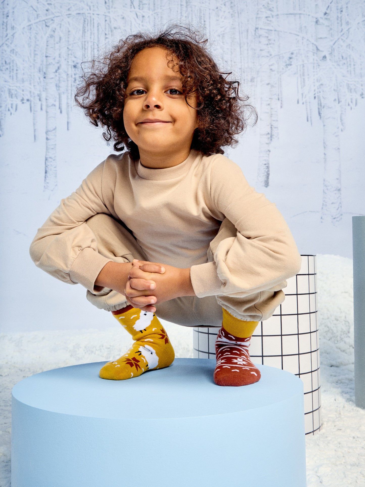 Calcetines infantiles alegres de inverno Ovejas con sudadera