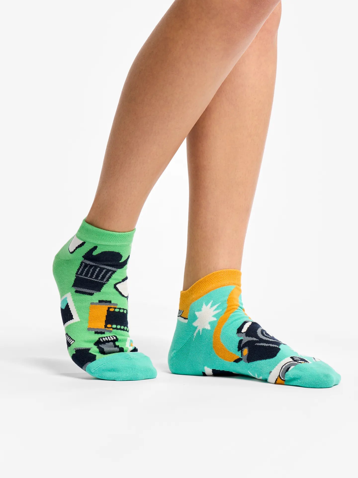 ankle-socks-photographer-a2/a2b543390d761d8f870af2cfe289c34674554433