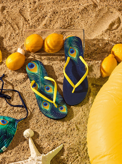 flip-flops-peacock-feathers-a6/a6b08543ac0748649ab93b35eadfa3876cbdb6a6