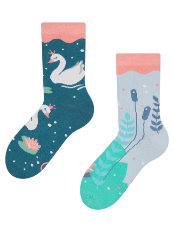 Calcetines infantiles alegres Cisnes