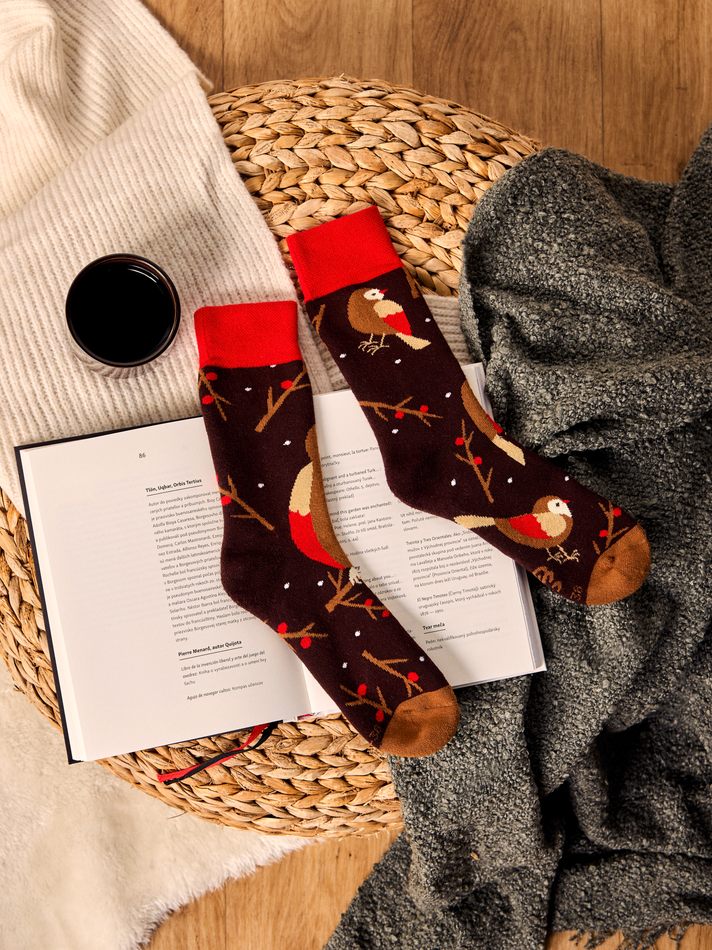 warm-socks-bird-on-a-branch-f8/f8839f84fe3932b7ed442101053306786333e9e3