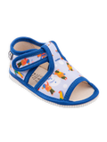 Pantuflas infantiles de punta abierta Invierno con un muñeco de nieve